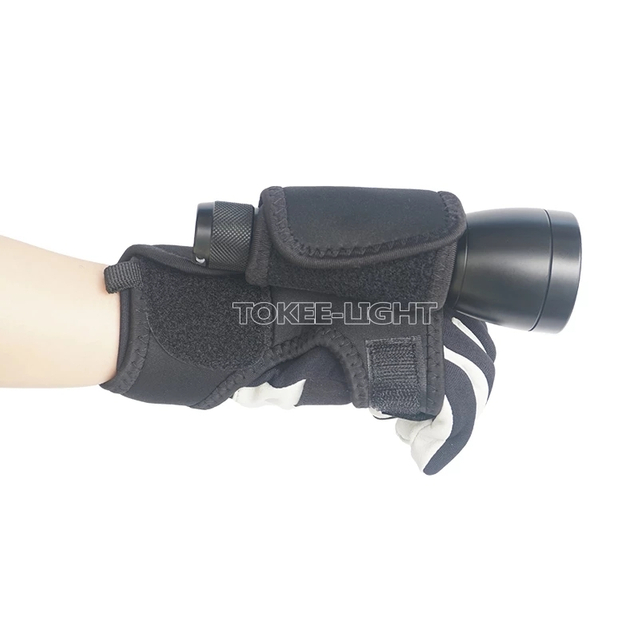 Dropshipping Flashlight Holder Hand Free Adjustable Safety Scuba Neoprene Diving Gloves for Underwater Spearfishing Swimming