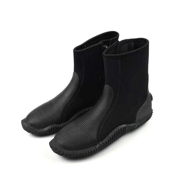 2021 Hot Selling Black Color Surfing Swimming Scuba Shoes 5mm Thickness Zipper Neoprene Wet Suit Diving Boot with Stripe